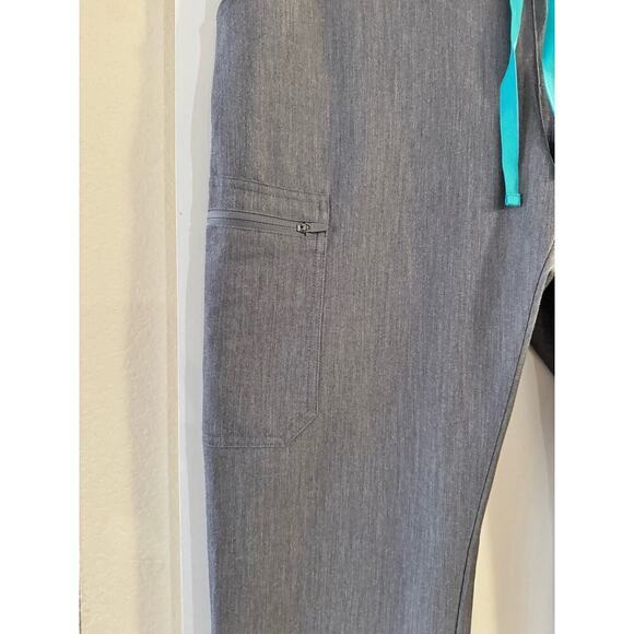 Figs Technical Collection Women Scrub Pant Gray Size Medium - Picture 3 of 10